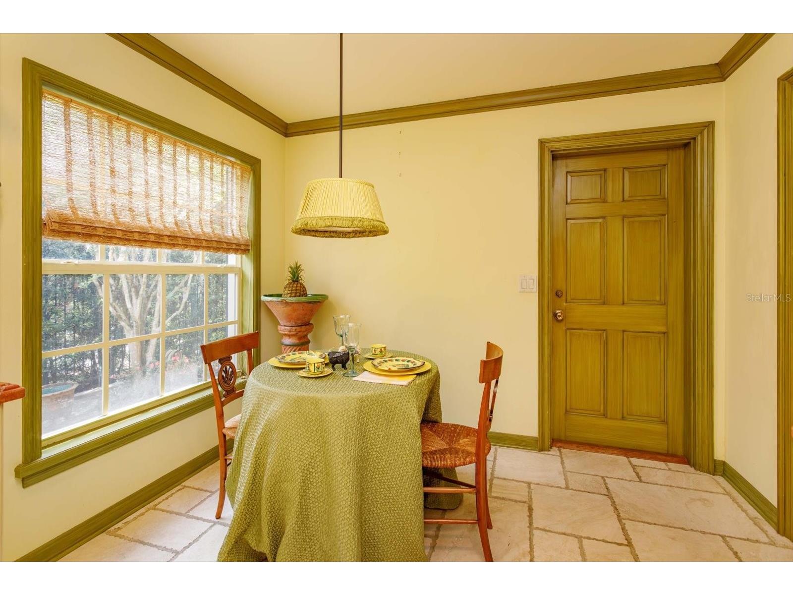 3620 Shamrock Court Orlando FL 32806 G5110173 image8