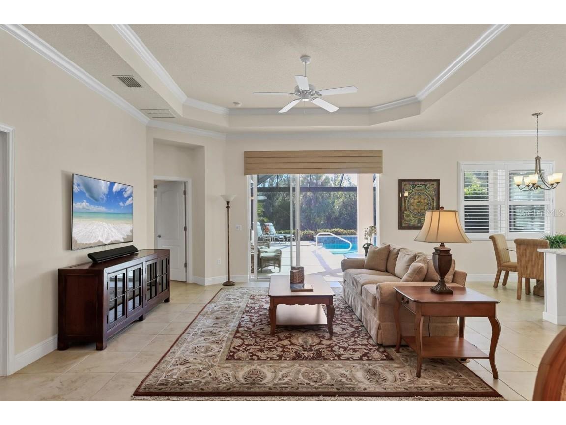 3620 Woodcliff Lake Terrace Sarasota FL 34243 A4674613 image16