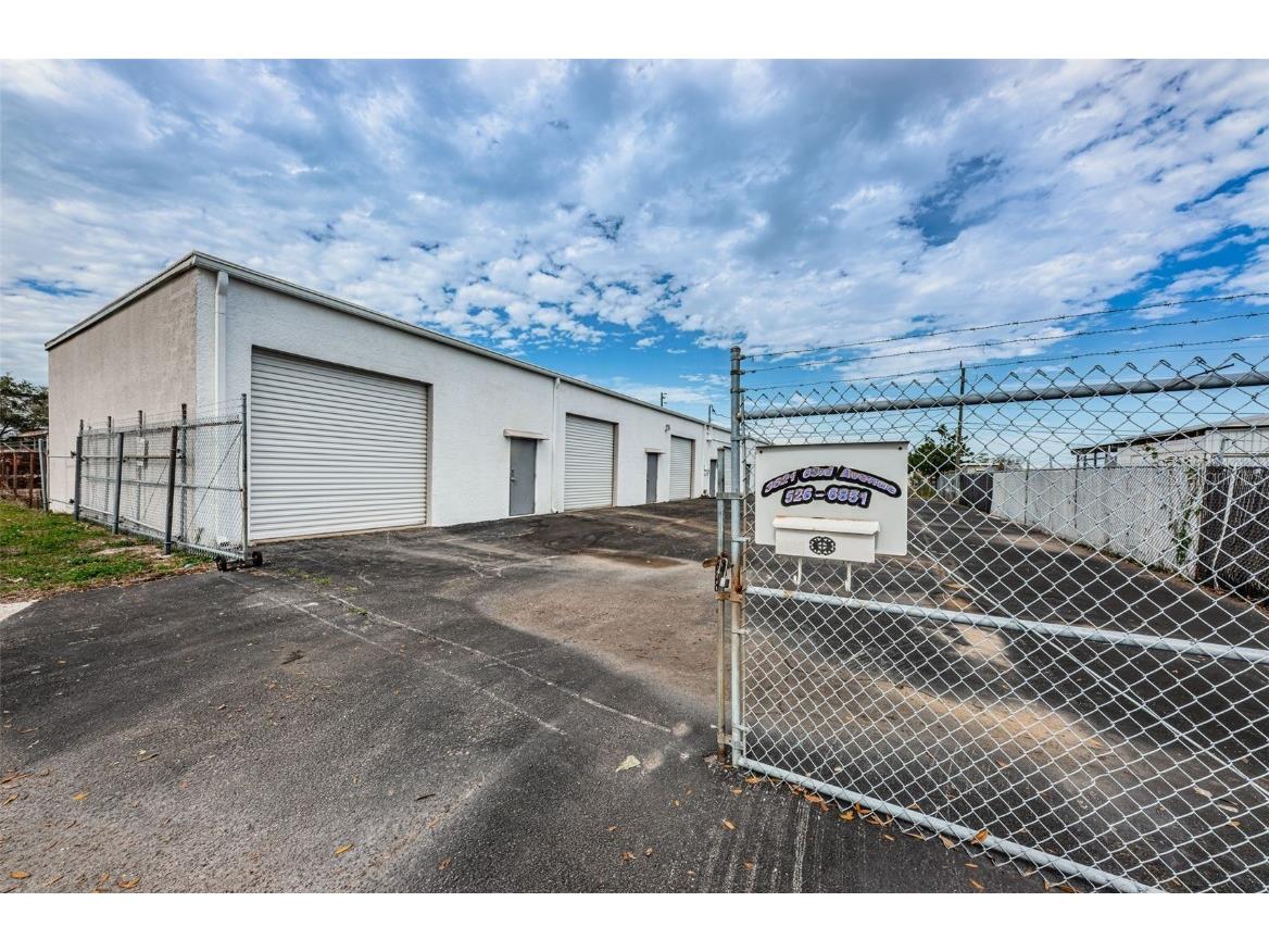 3621 63rd Avenue N Pinellas Park FL 33781 U8228488 image1