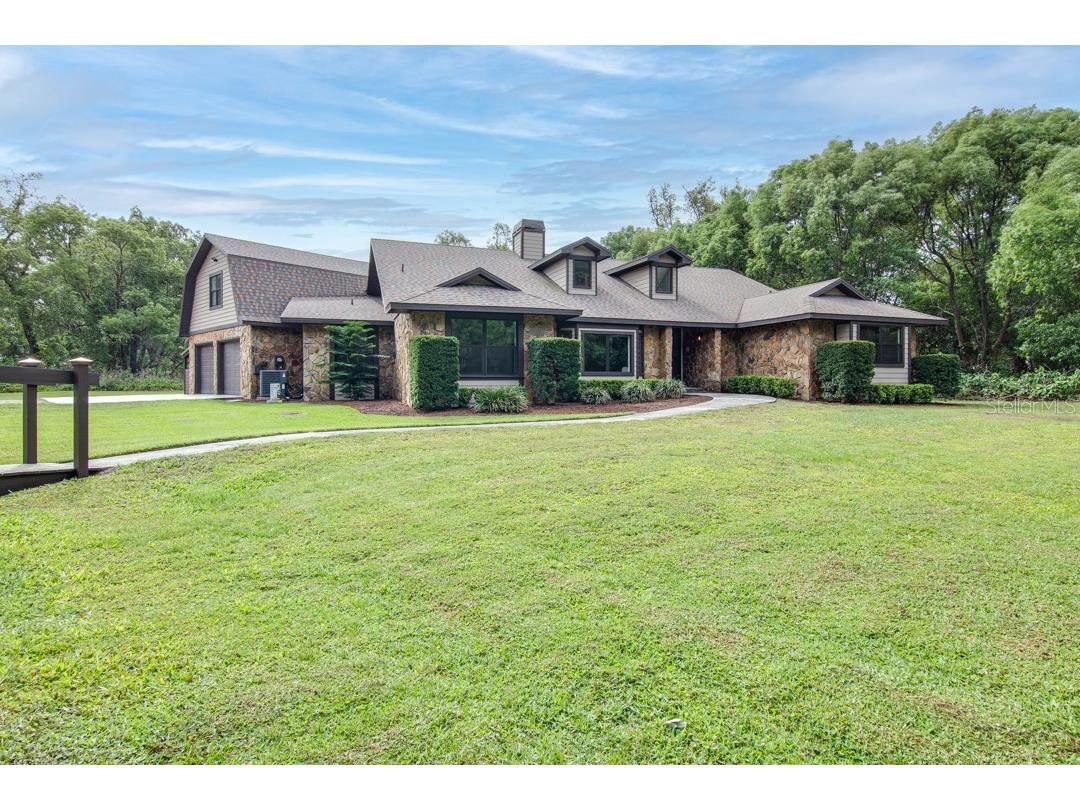 3621 Moores Lake Road Dover FL 33527 T3439318 image1