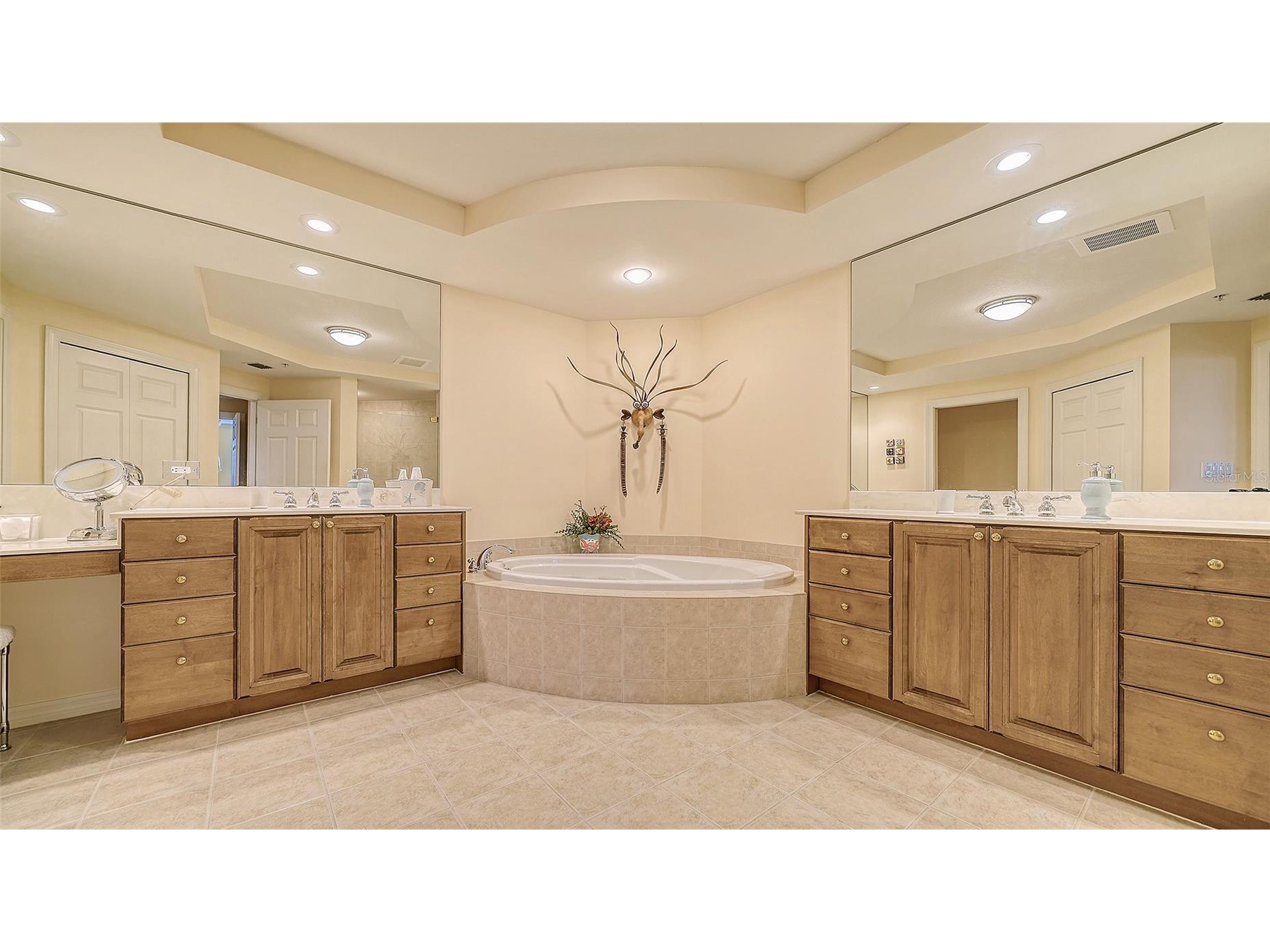 3621 N Point Road #301 Osprey FL 34229 A4681290 image35