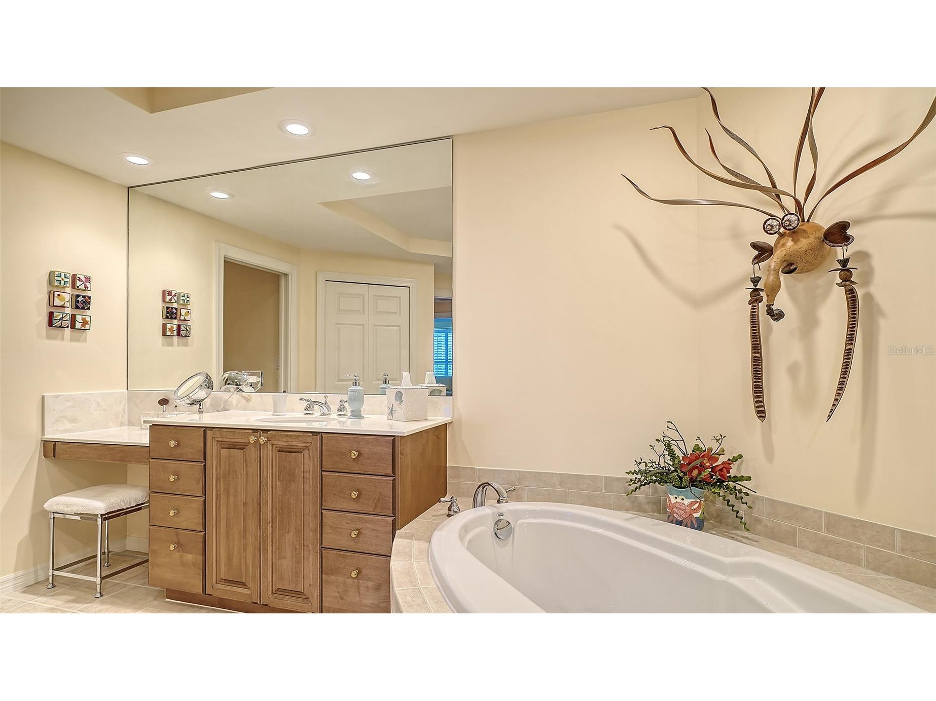 3621 N Point Road #301 Osprey FL 34229 A4681290 image37