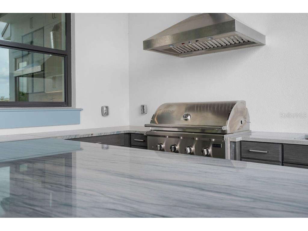 3621 San Remo Terrace Sarasota FL 34239 A4592737 image28