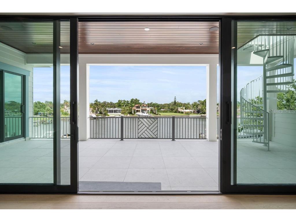 3621 San Remo Terrace Sarasota FL 34239 A4592737 image35