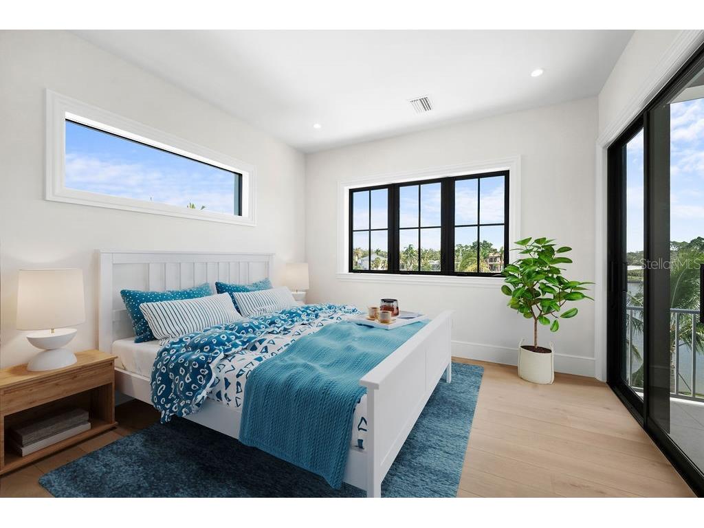 3621 San Remo Terrace Sarasota FL 34239 A4592737 image40