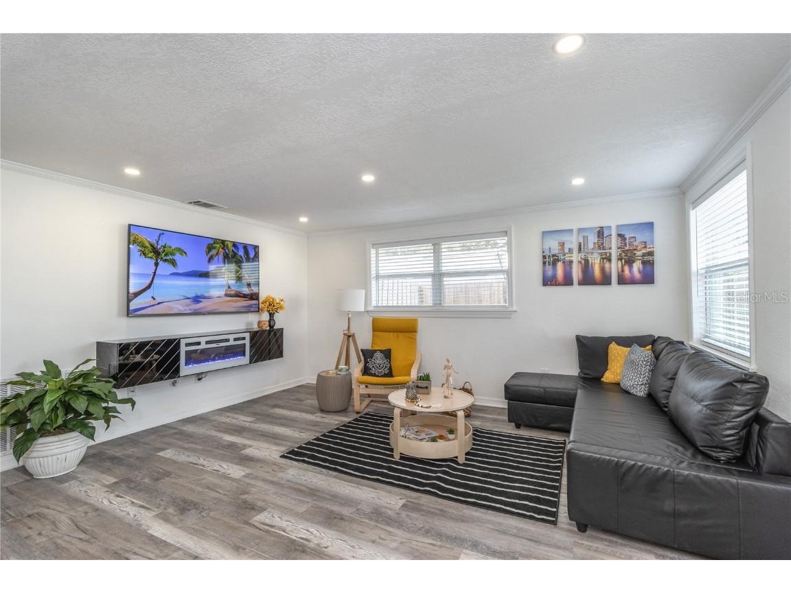 3621 Utica Street N Saint Petersburg FL 33713 T3471917 image1