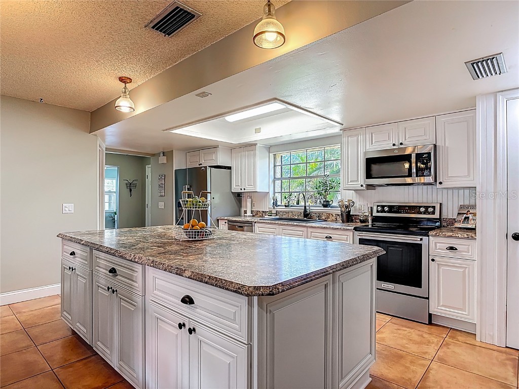 3622 Dame Street Port Orange FL 32129 V4943844 image15