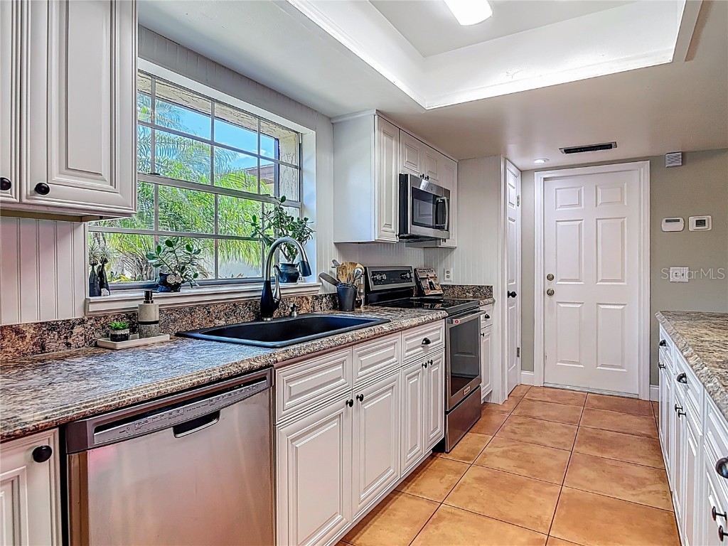 3622 Dame Street Port Orange FL 32129 V4943844 image8