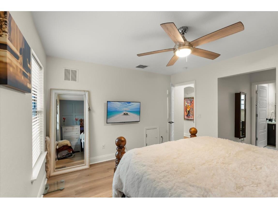 3622 Devonswood Drive Orlando FL 32806 O6348580 image32