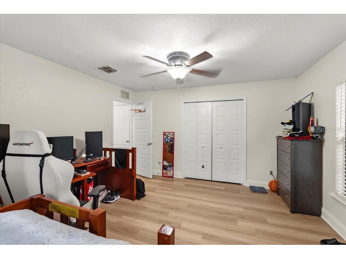 3622 Devonswood Drive Orlando FL 32806 O6348580 image40