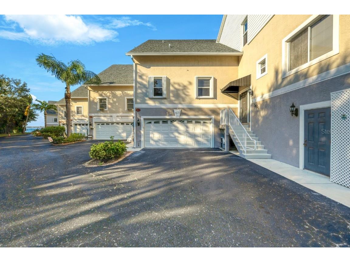 3623 Edgewood Avenue Fort Myers FL 33916 - CALOOSAHATCHEE RIVER A4642336 image1