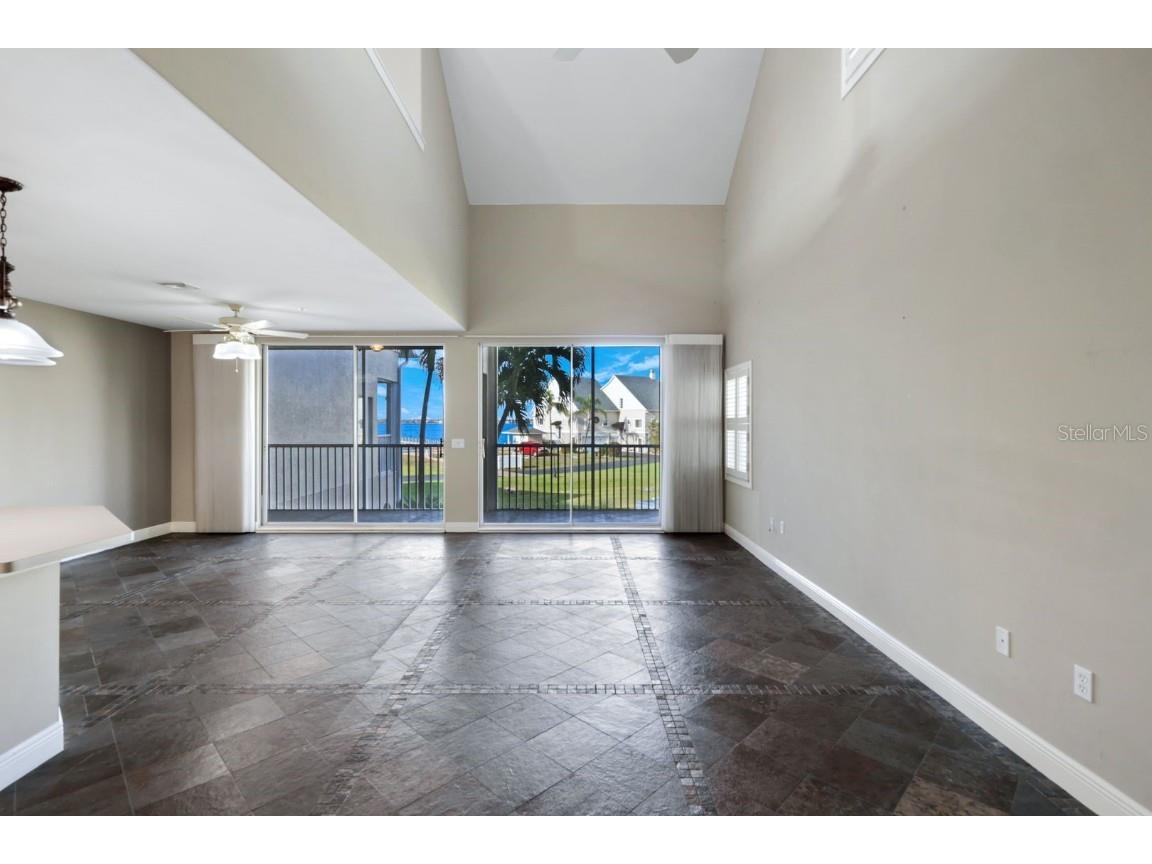 3623 Edgewood Avenue Fort Myers FL 33916 - CALOOSAHATCHEE RIVER A4642336 image18