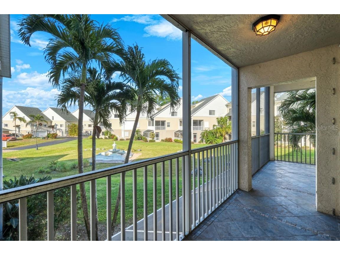 3623 Edgewood Avenue Fort Myers FL 33916 - CALOOSAHATCHEE RIVER A4642336 image35