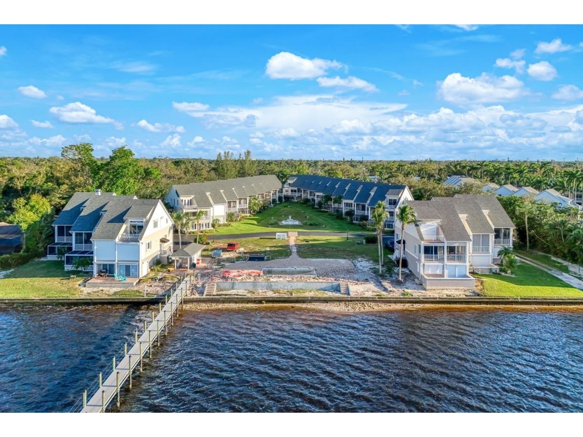 3623 Edgewood Avenue Fort Myers FL 33916 - CALOOSAHATCHEE RIVER A4642336 image4