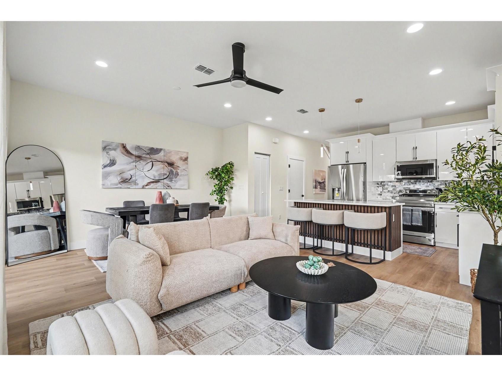 3623 N 54th Street #2 Tampa FL 33619 TB8478779 image5