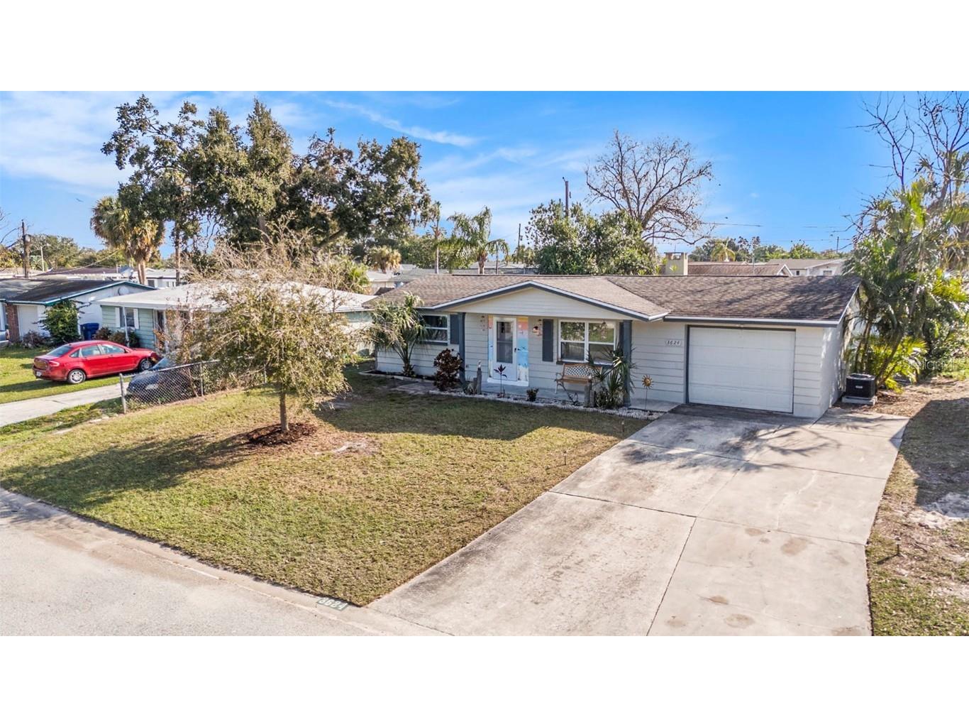 3624 Wiltshire Drive Holiday FL 34691 TB8348117 image1