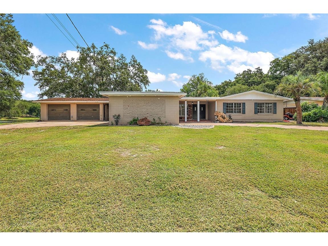 36245 E Spring Lake Boulevard Fruitland Park FL 34731 G5070452 image1