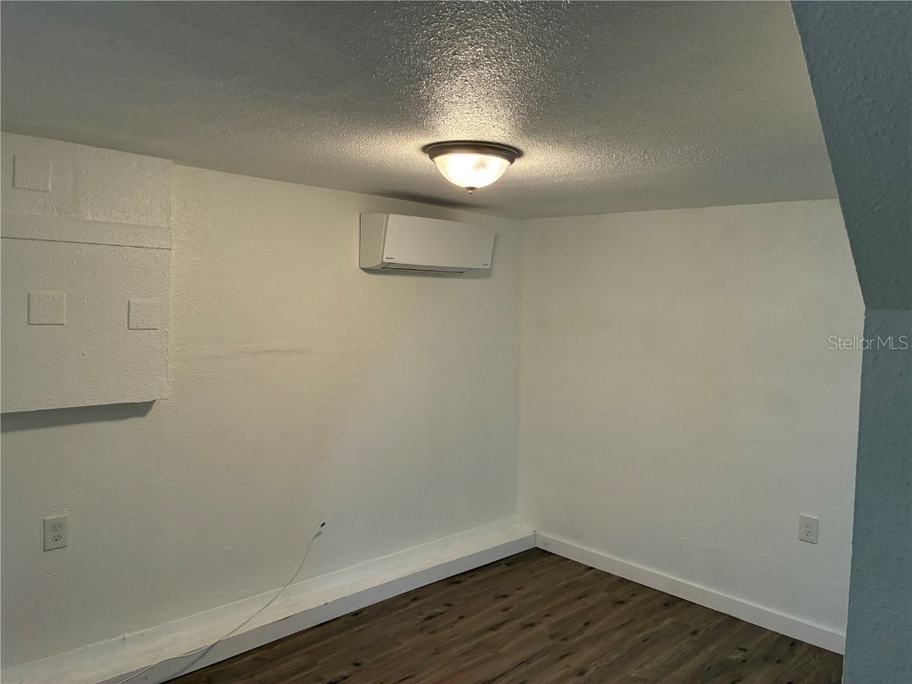 3625 2nd Avenue S #1 Saint Petersburg FL 33710 TB8450253 image4