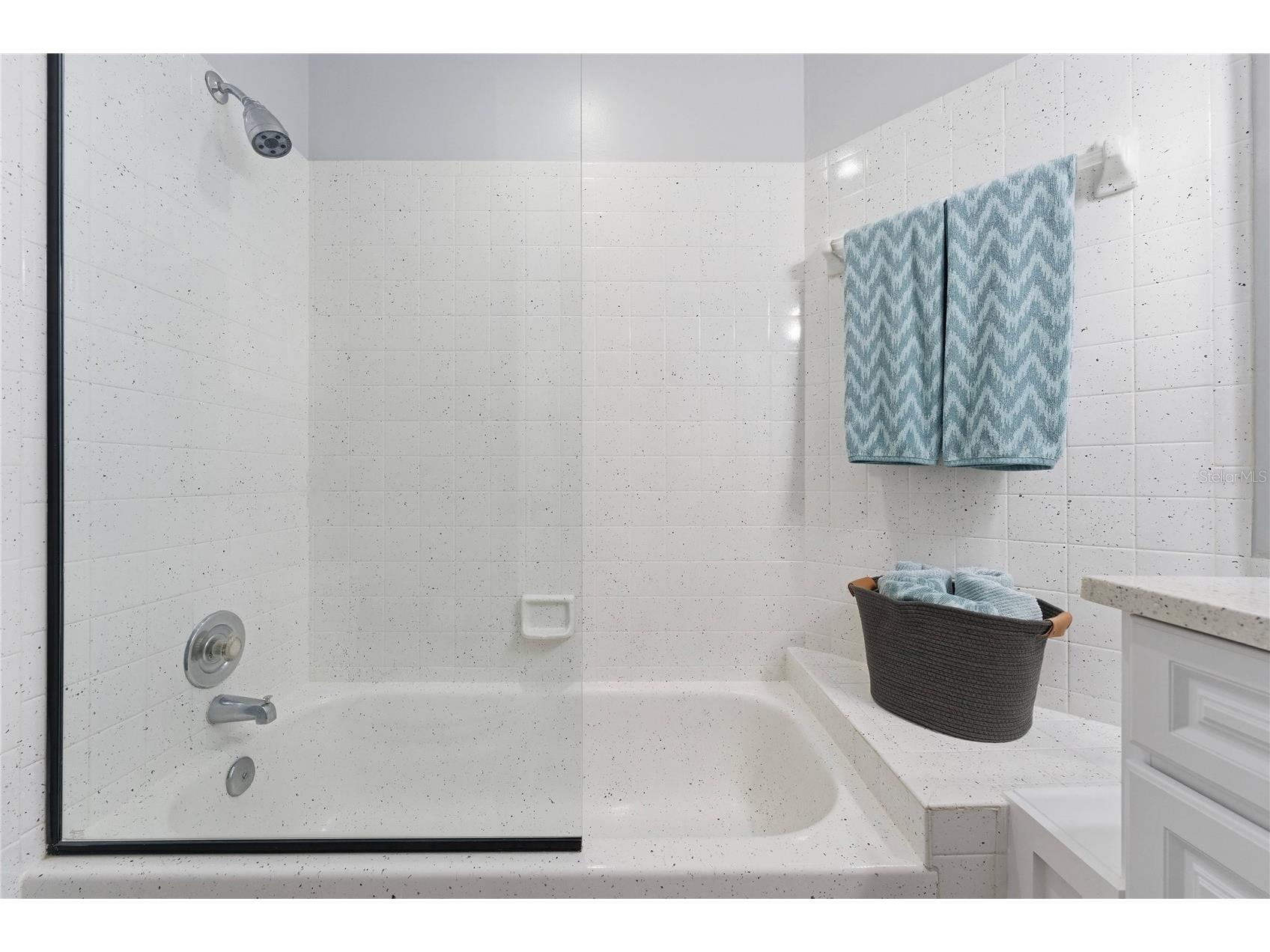 3625 57th Avenue Drive W #43 Bradenton FL 34210 A4672591 image24