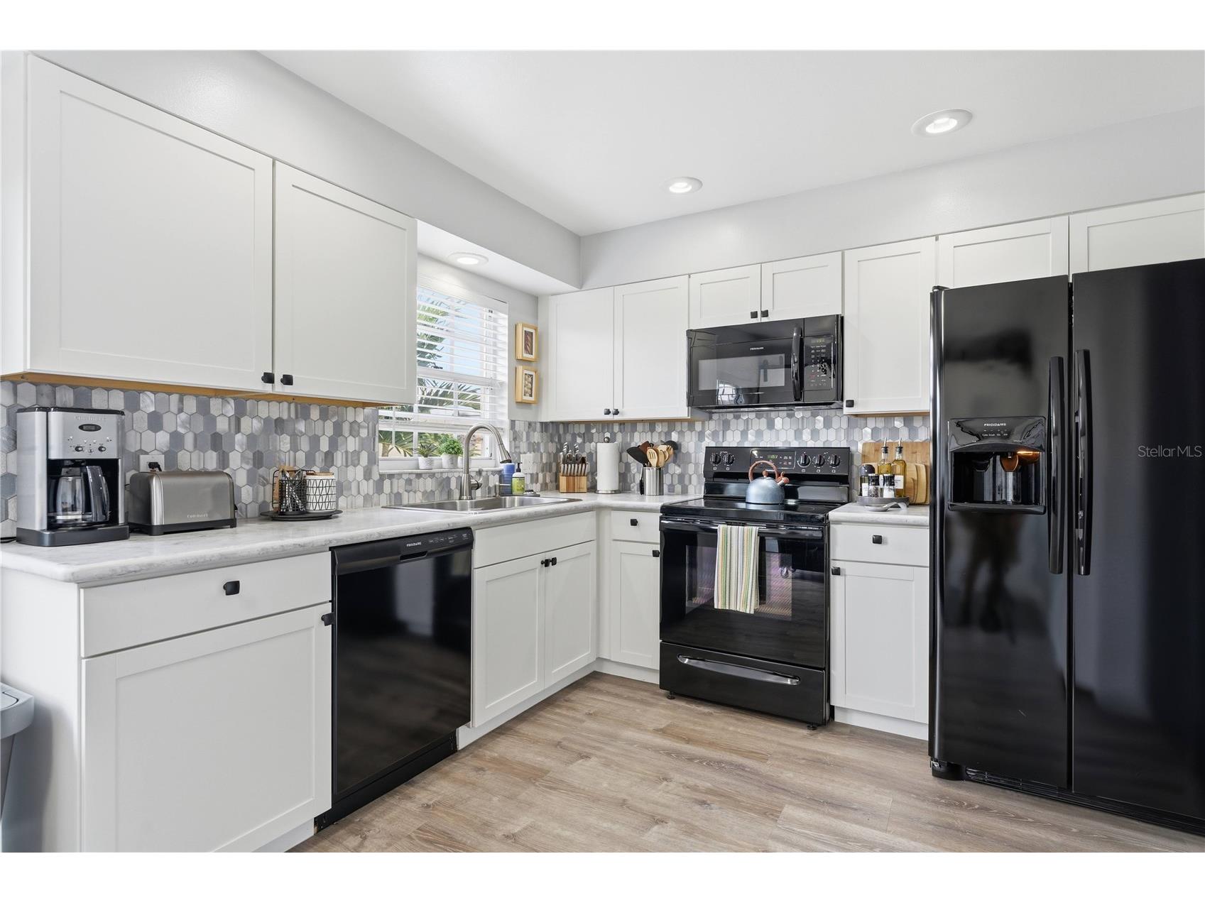 3625 57th Avenue Drive W #43 Bradenton FL 34210 A4672591 image3