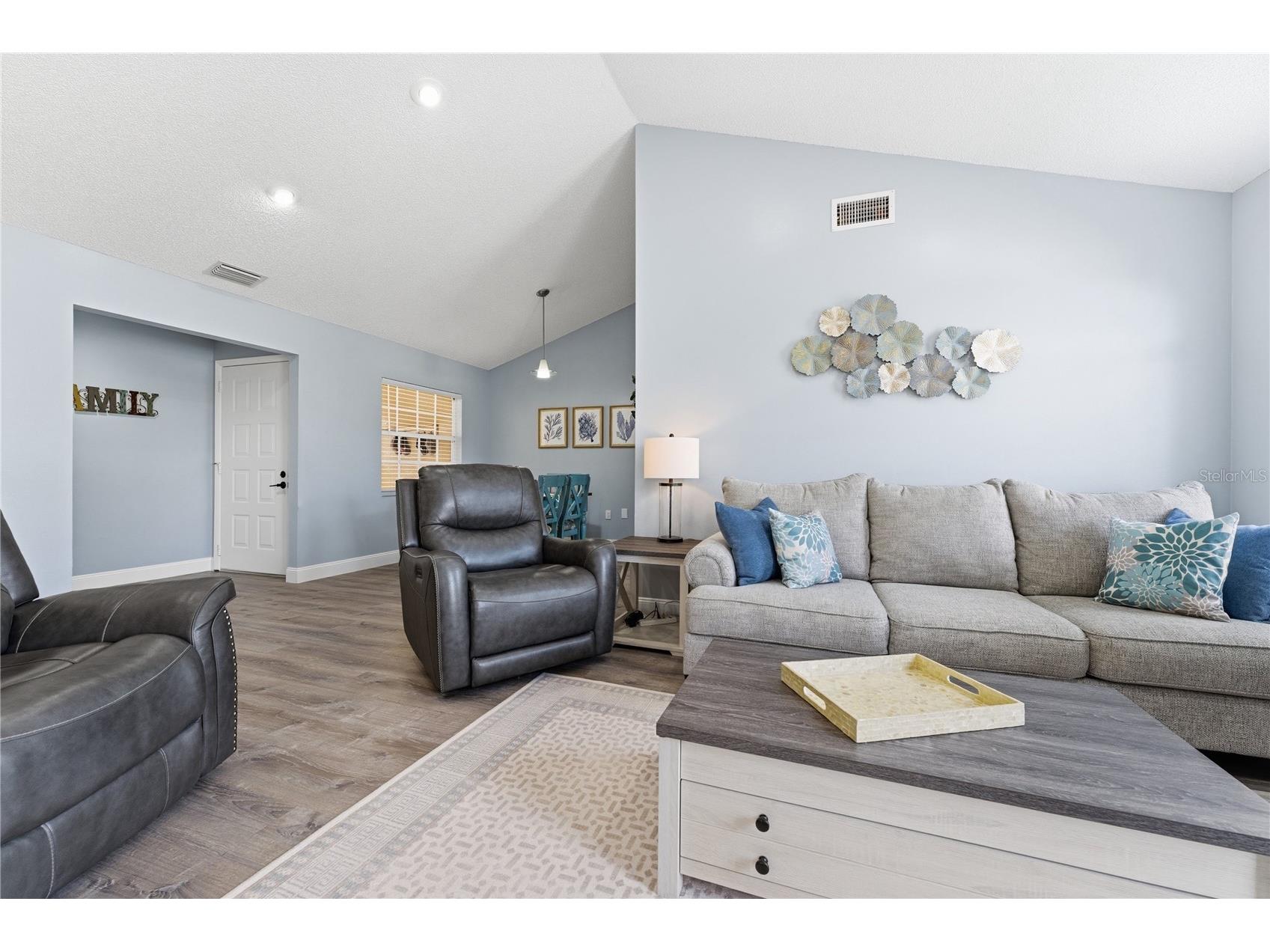 3625 57th Avenue Drive W #43 Bradenton FL 34210 A4672591 image8
