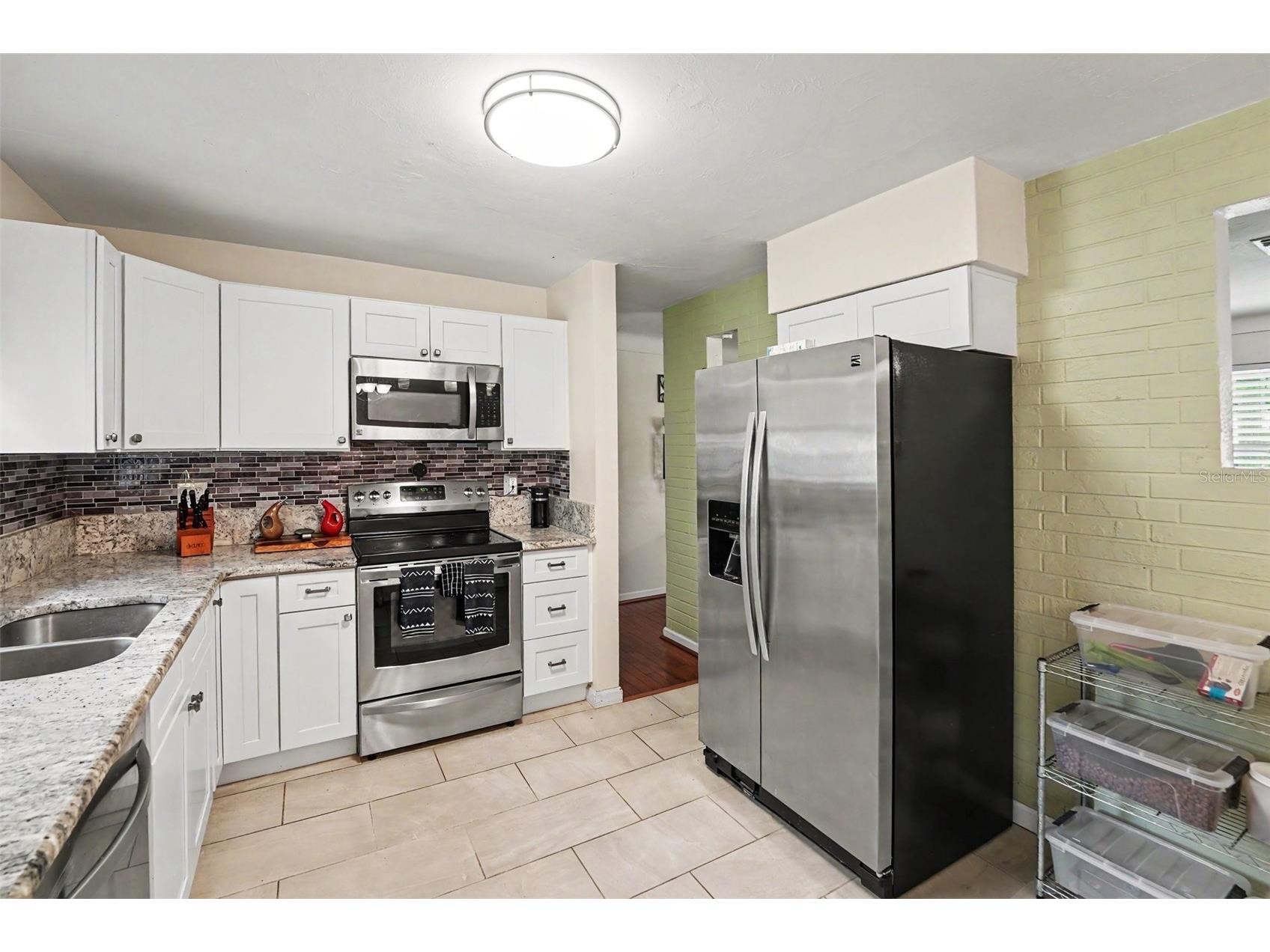 3625 61st Street N Saint Petersburg FL 33710 A4698977 image2
