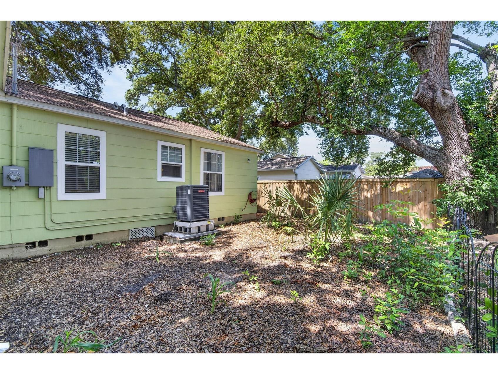 3625 8 Avenue N Saint Petersburg FL 33713 TB8530864 image34