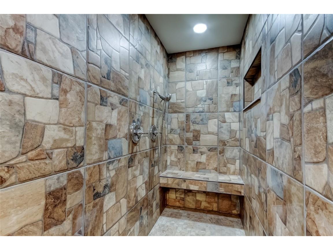 3625 Delta Place Holiday FL 34691 TB8418711 image12