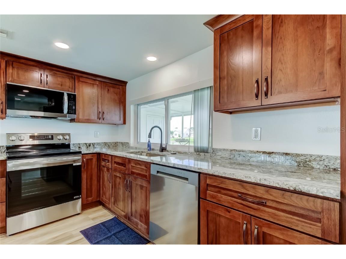 3625 Delta Place Holiday FL 34691 TB8418711 image8