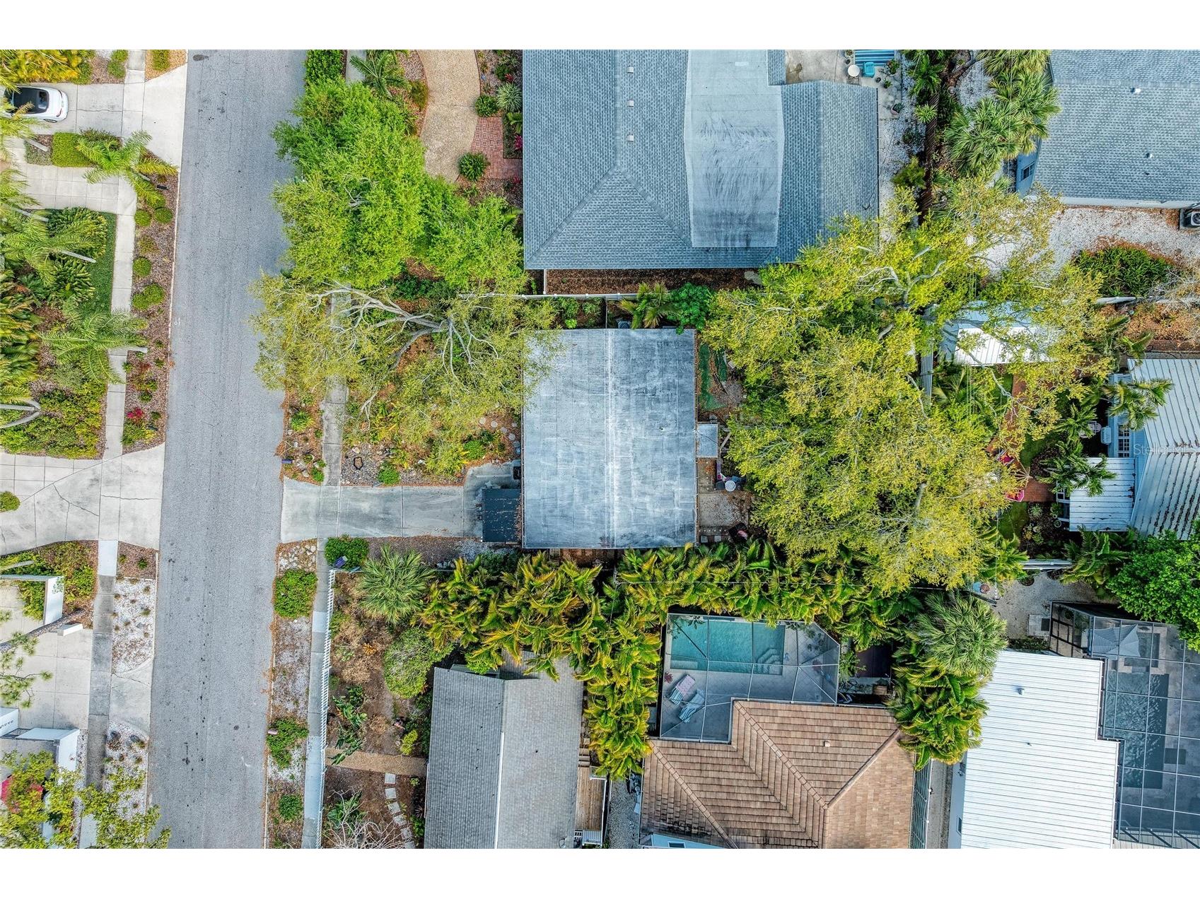 3625 Jacinto Court Sarasota FL 34239 A4686033 image20