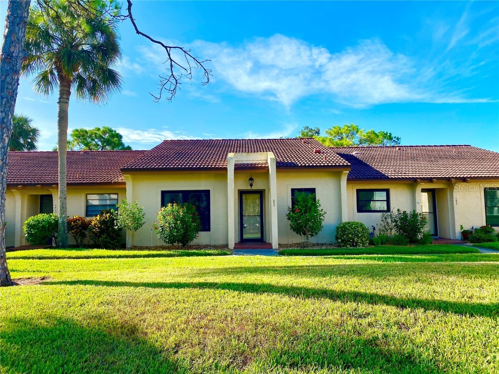 3625 Longmeadow #40 Sarasota FL 34235 A4577992 image1