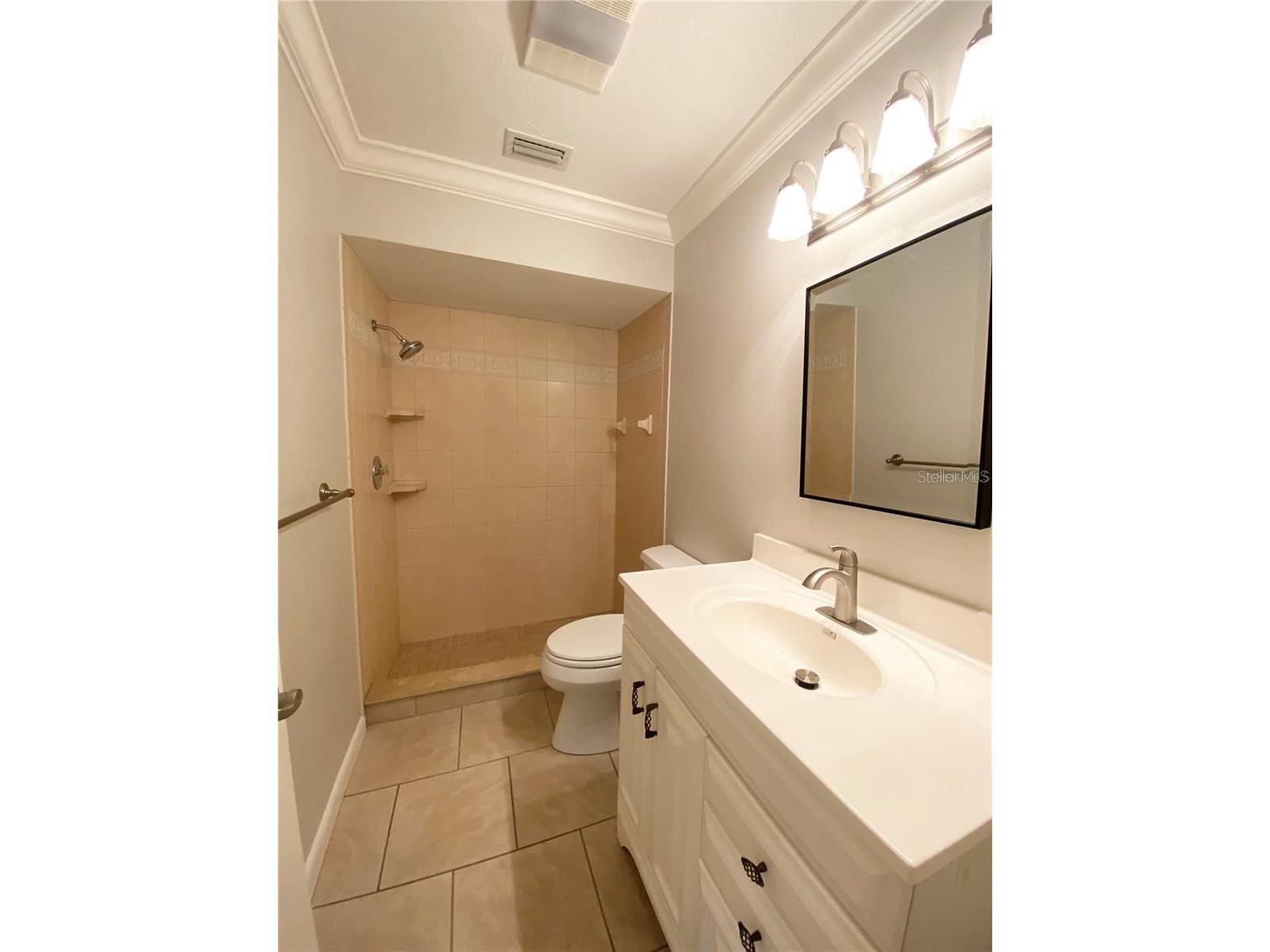 3625 Longmeadow #40 Sarasota FL 34235 A4700607 image20