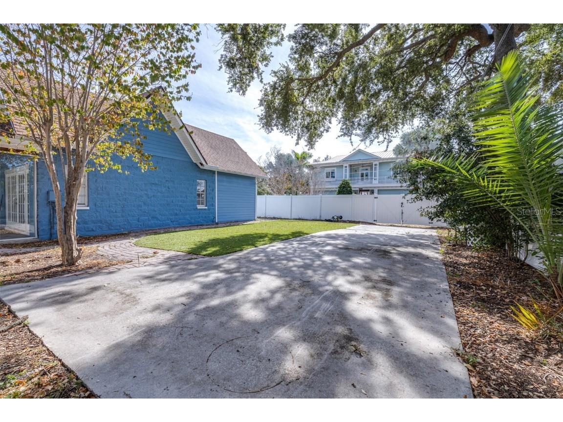 3625 S Omar Avenue Tampa FL 33629 TB8447842 image37