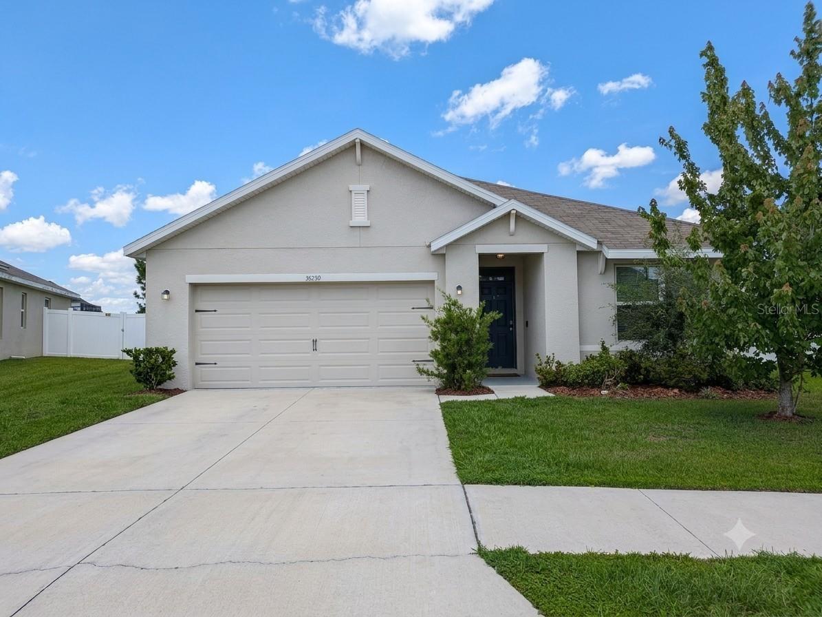 36250 Jenny Lynne Circle Zephyrhills FL 33541 TB8525619 image1