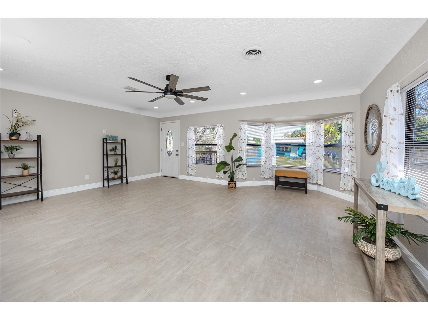 3626 Queen Street N Saint Petersburg FL 33713 TB8489832 image6