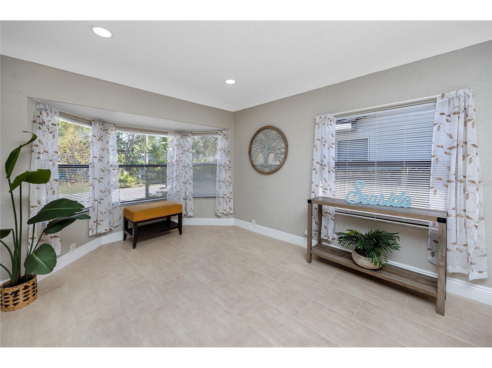 3626 Queen Street N Saint Petersburg FL 33713 TB8489832 image7