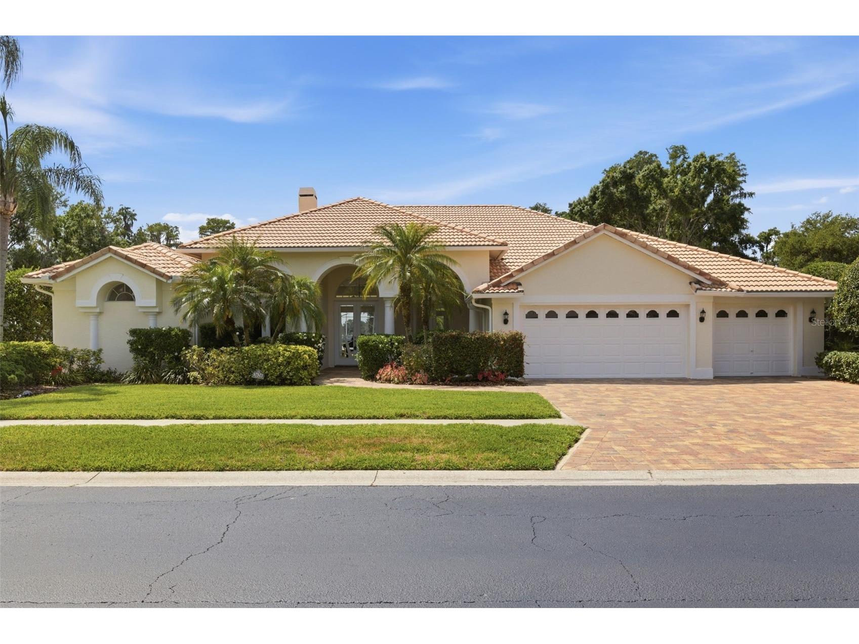 3626 Swans Landing Drive Land O Lakes FL 34639 - LAKE PADGETT TB8505584 image2