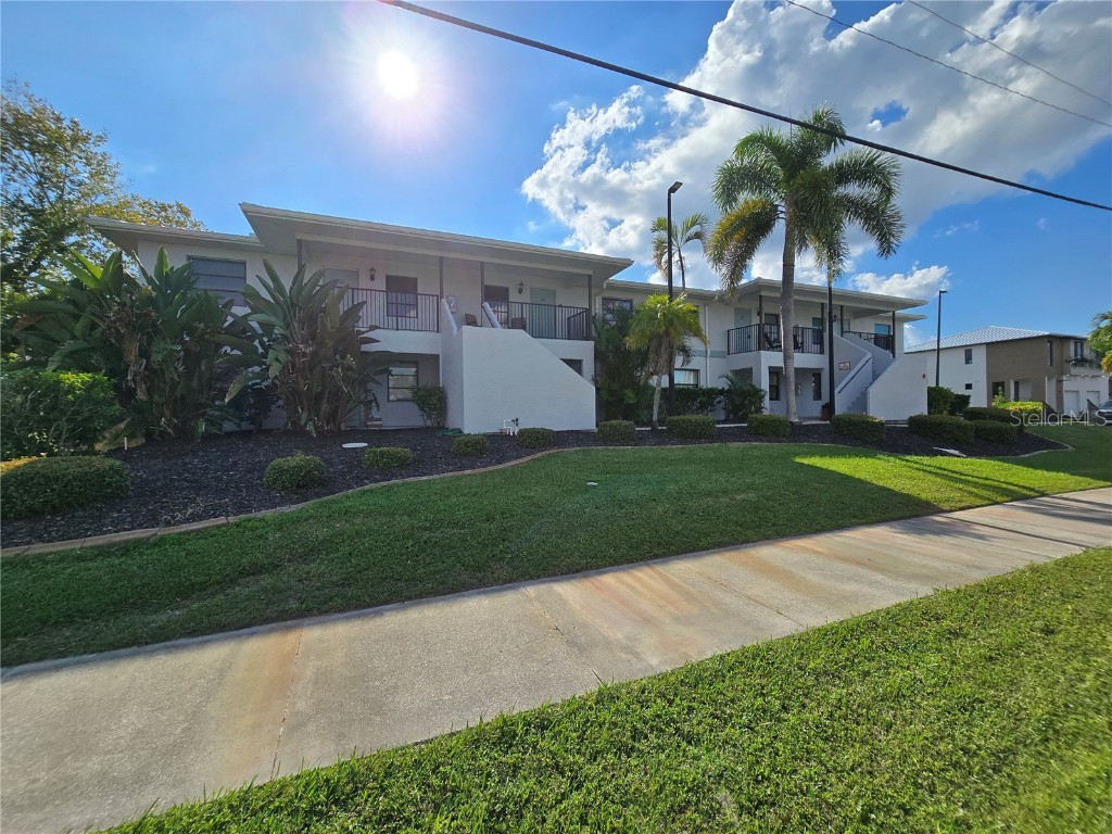3627 Bal Harbor Boulevard #102 Punta Gorda FL 33950 C7516691 image1