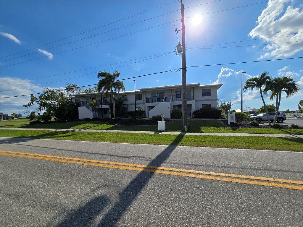 3627 Bal Harbor Boulevard #102 Punta Gorda FL 33950 C7516691 image3