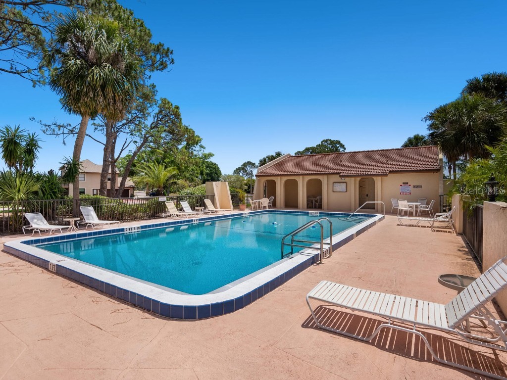 3627 Longmeadow #39 Sarasota FL 34235 A4651808 image27