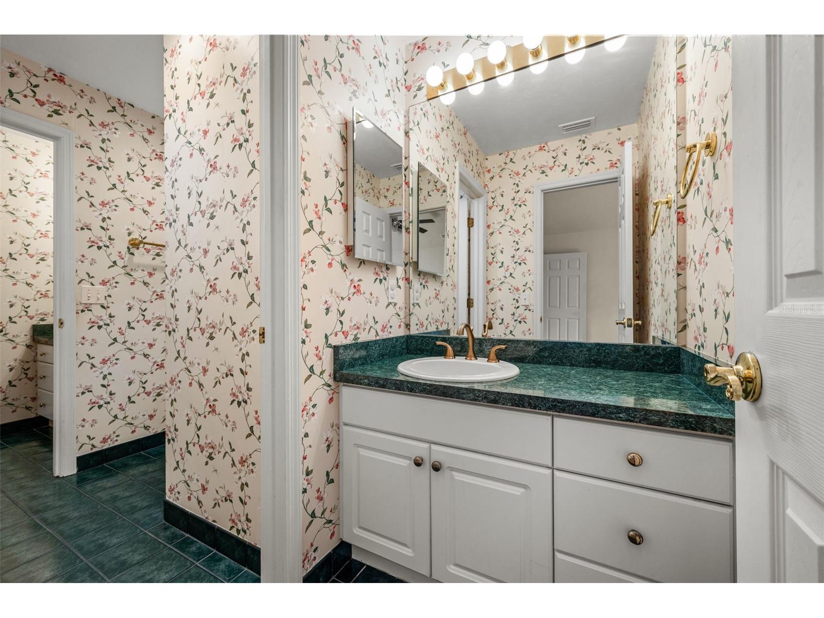 3627 NW 33rd Terrace Gainesville FL 32605 GC541688 image35