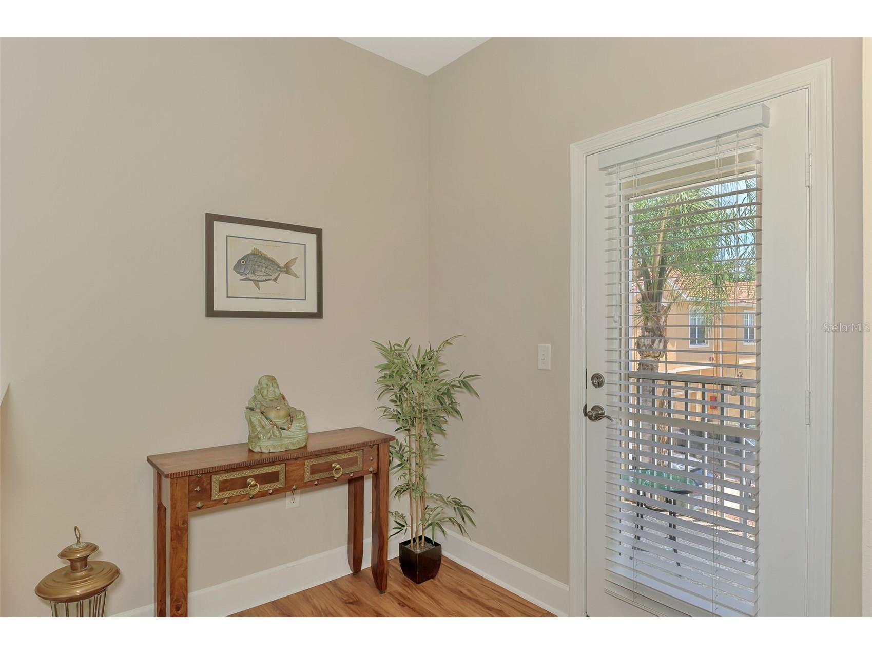3627 Parkridge Circle #11-203 Sarasota FL 34243 A4696708 image13