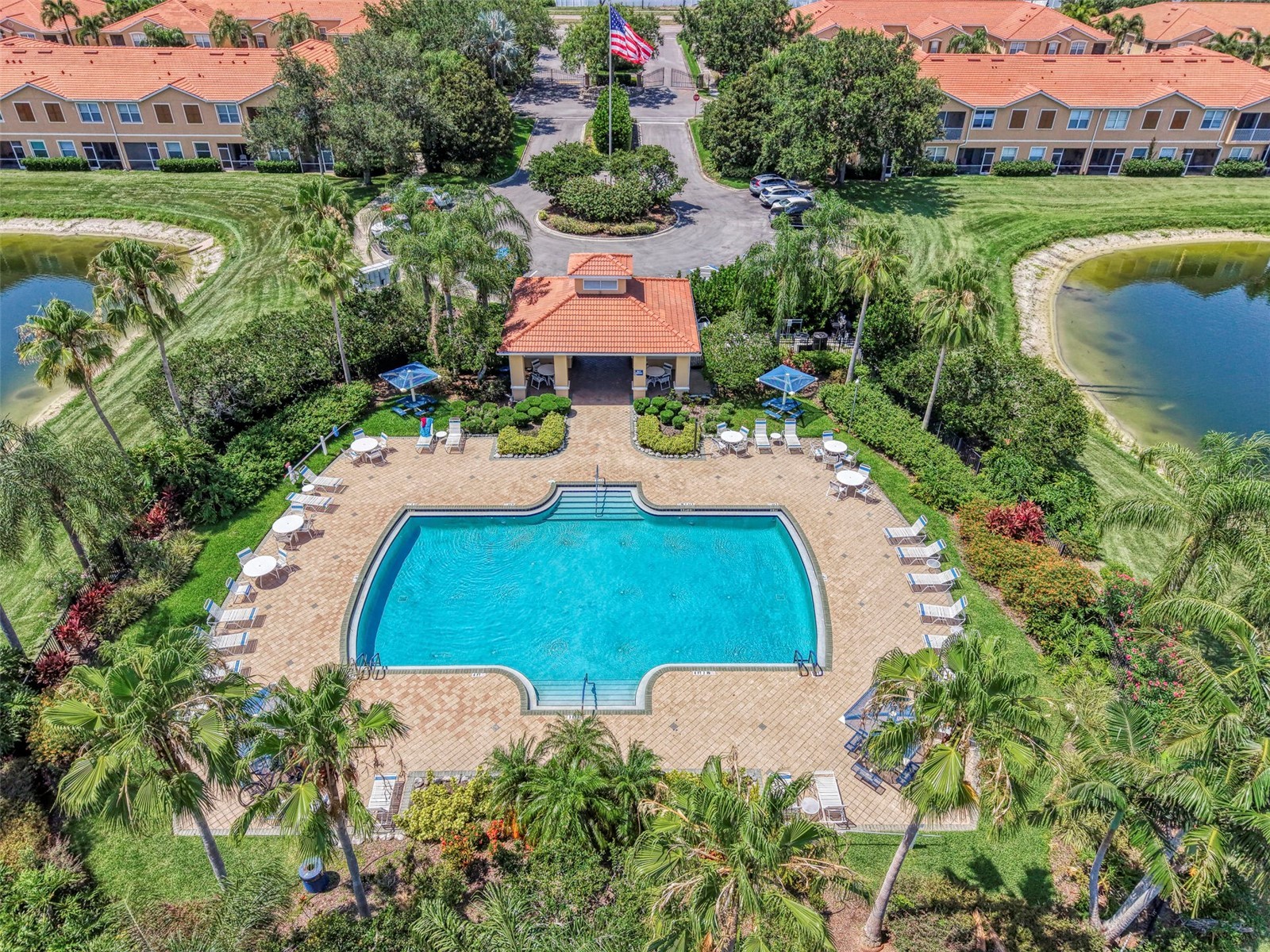 3627 Parkridge Circle #11-203 Sarasota FL 34243 A4696708 image42