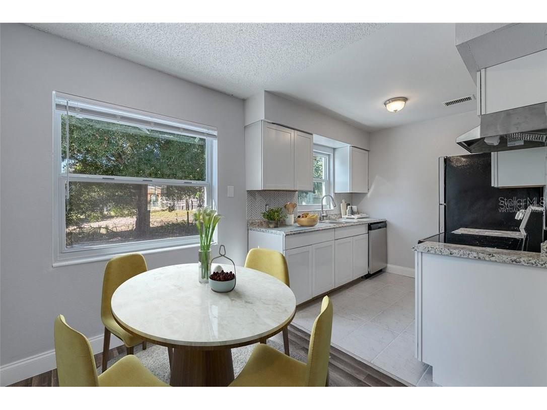 3628 Chalet Court Orlando FL 32818 O6362707 image2