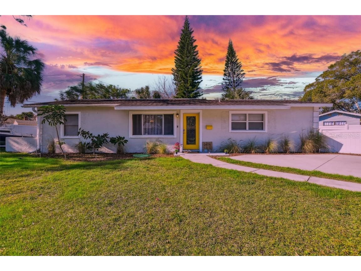3628 Iris Street N Saint Petersburg FL 33704 U8187716 image1