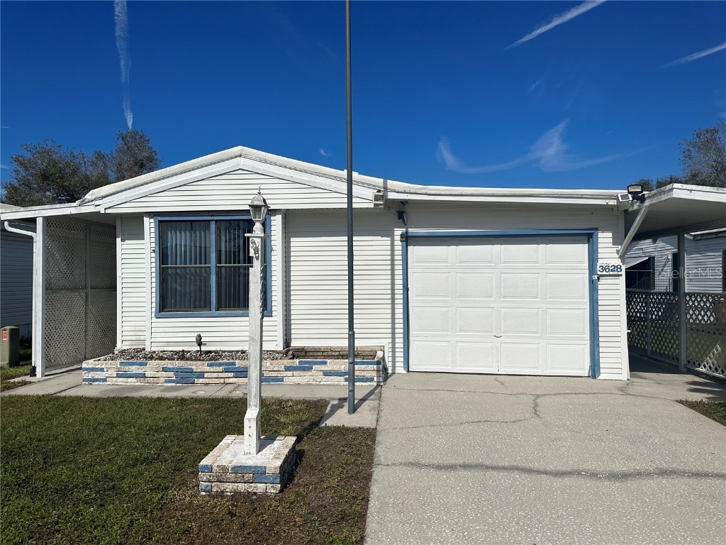 3628 Lazy Lake Drive S Lakeland FL 33801 - Pelican Lake L4942208 image1