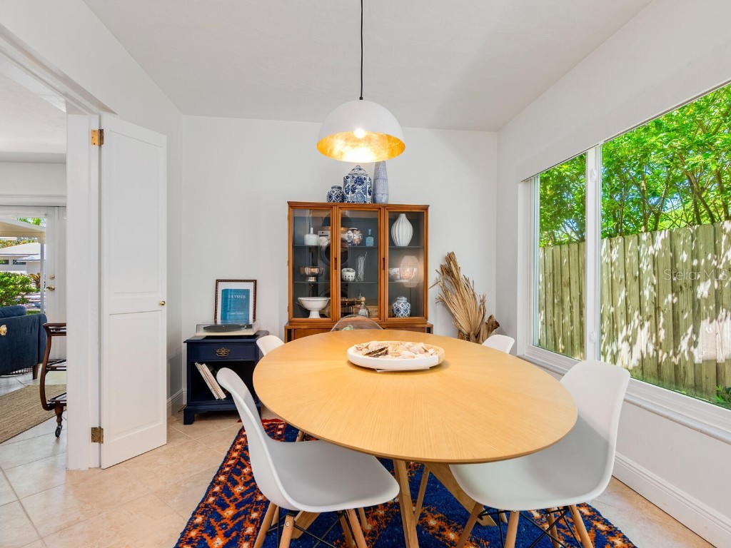 3629 Almeria Avenue Sarasota FL 34239 A4674432 image17