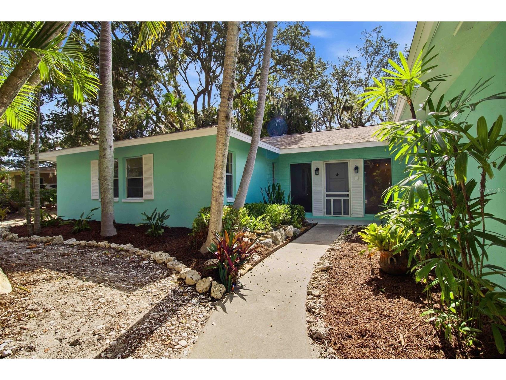 3629 Egerton Circle Sarasota FL 34233 A4697085 image1