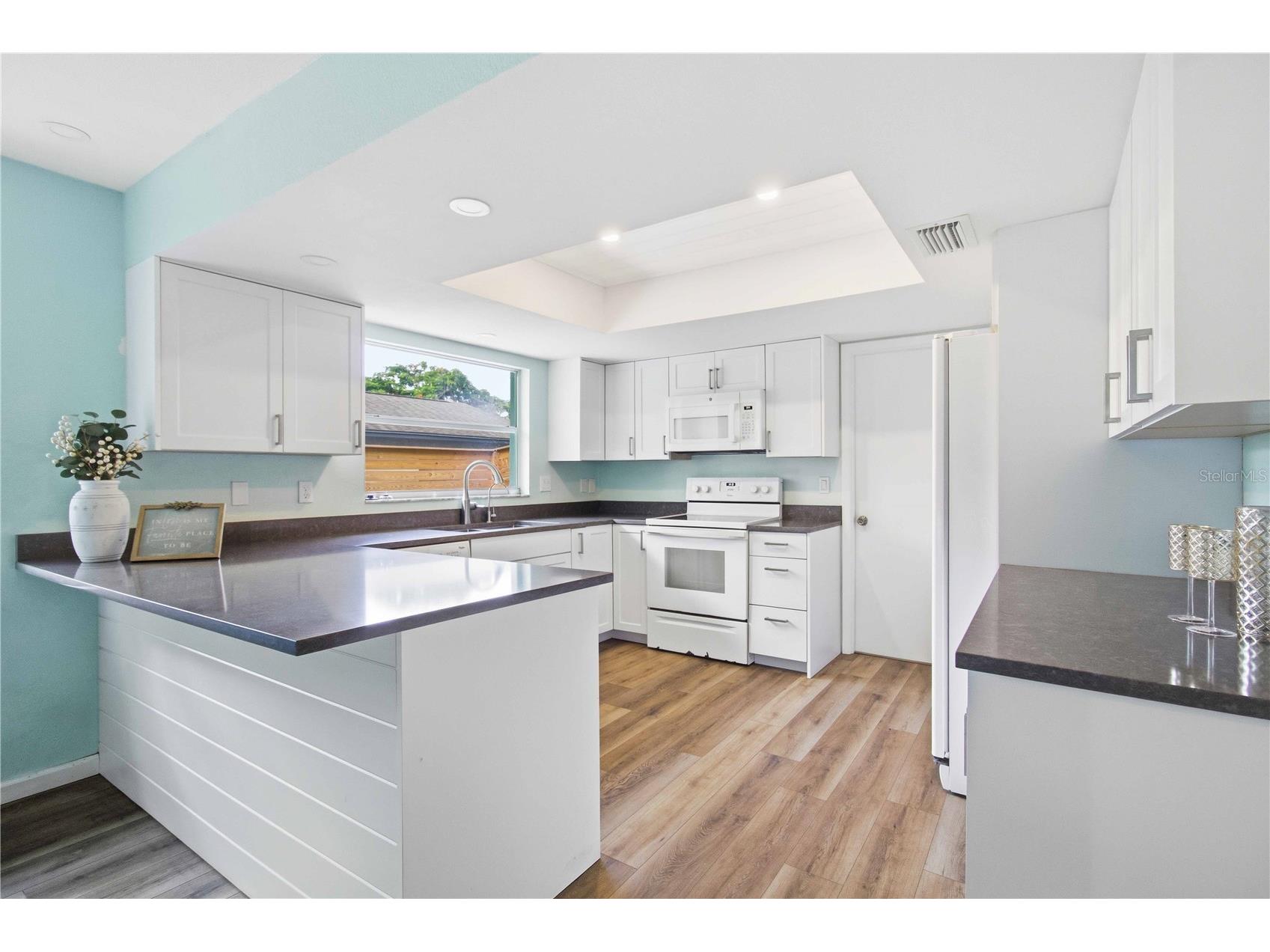 3629 Egerton Circle Sarasota FL 34233 A4697085 image11