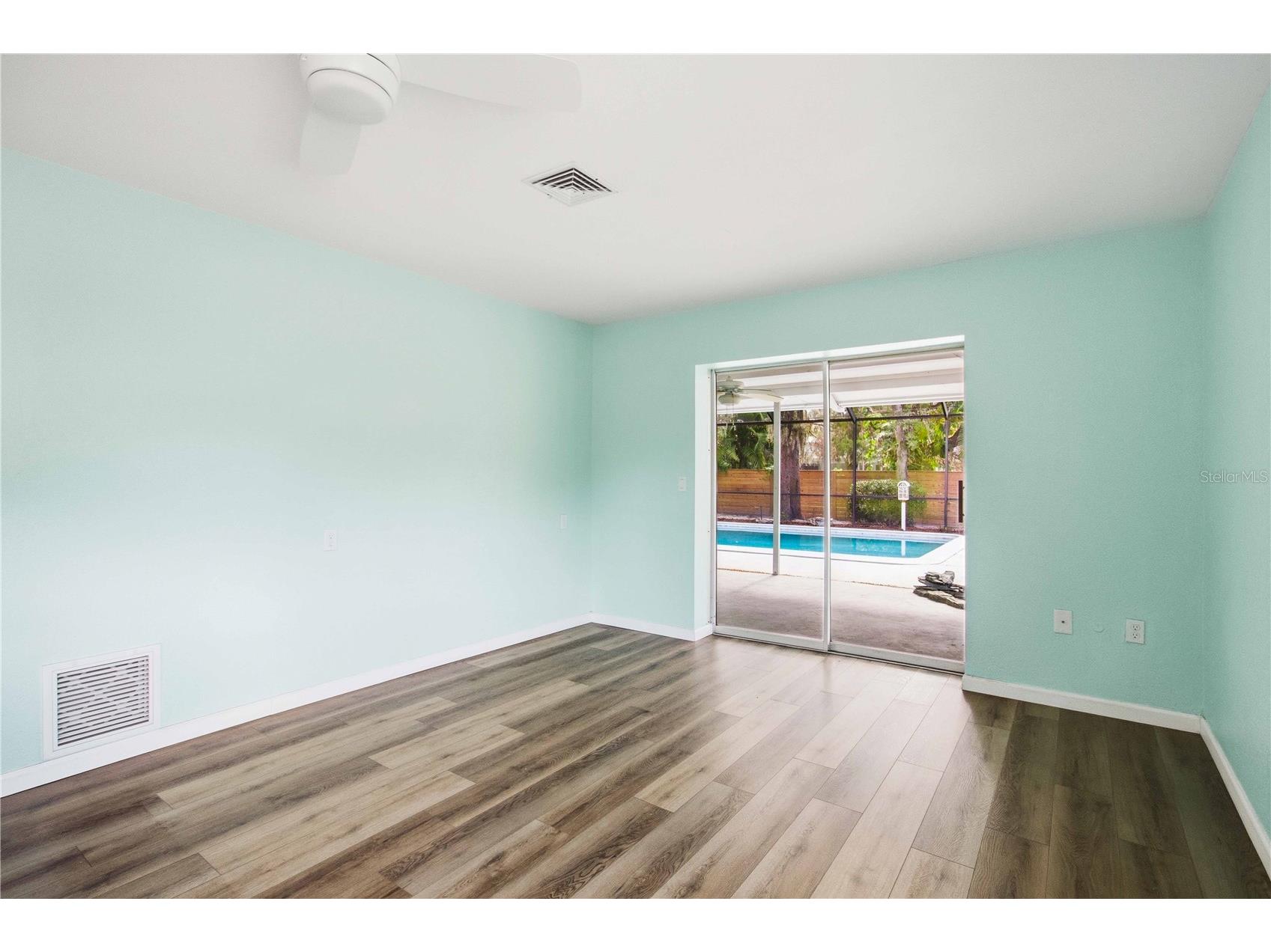 3629 Egerton Circle Sarasota FL 34233 A4697085 image16